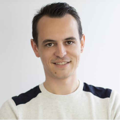 Nicolas R.