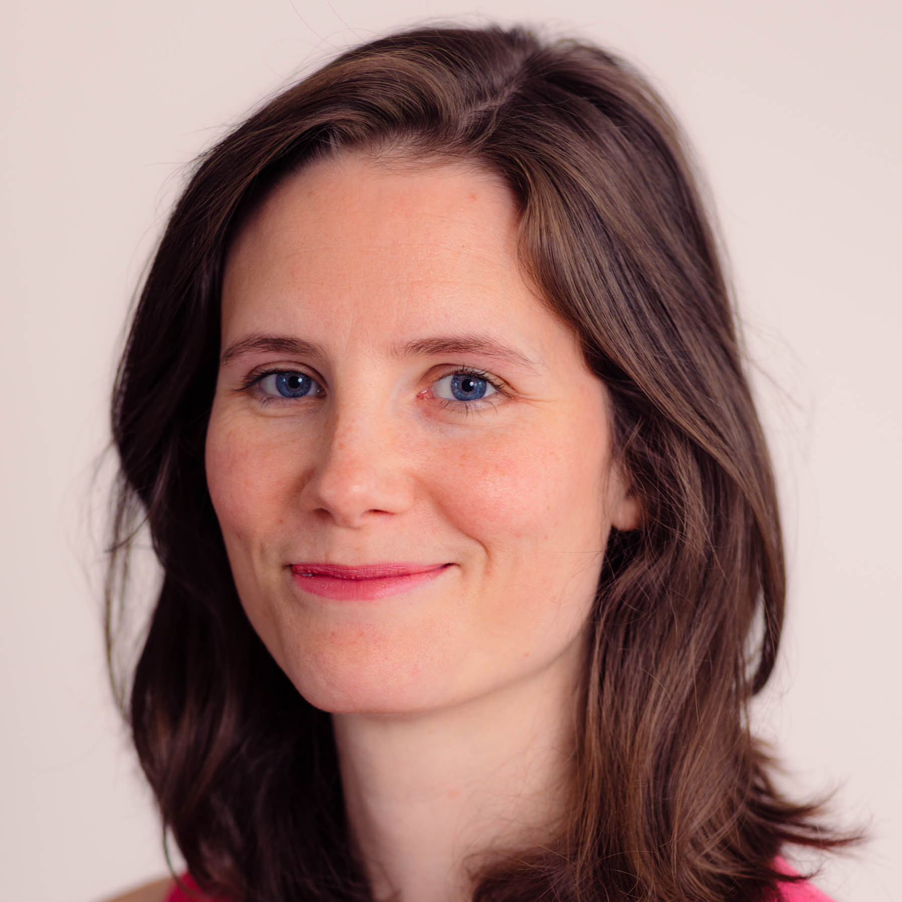 Frances Chapireau - Customer Experience and Insights Consultant