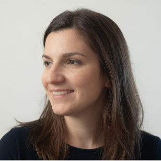 Beatrice G. - Solution and Data Architect / Cloud Engineer
