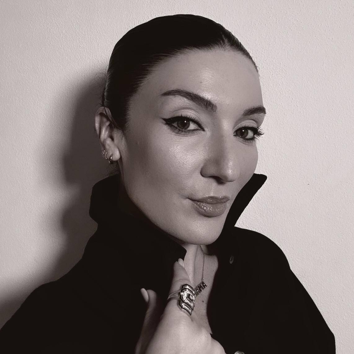 Aurore  - Conseil, Formation & Expertise Makeup Artist