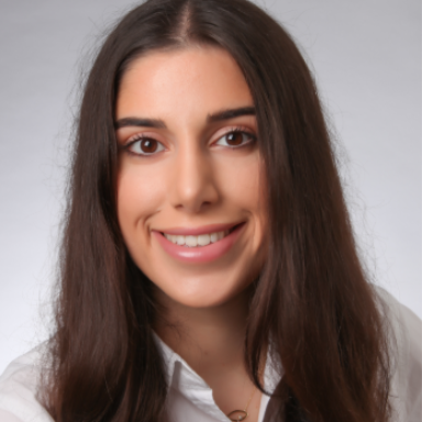 Elif Cangür - Brand & Marketing Project Manager