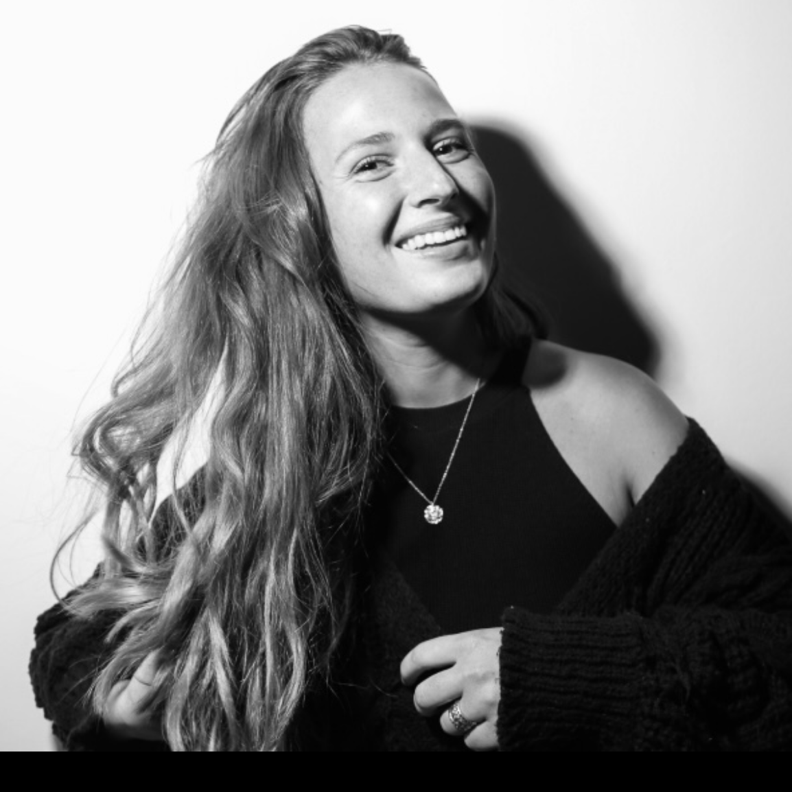 Léa Desmarecaux - Social Media Manager | Community manager ✅