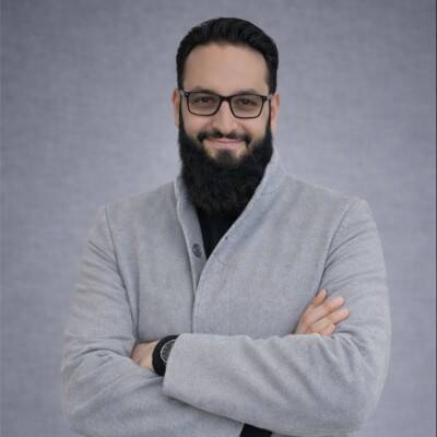Hikmat D.