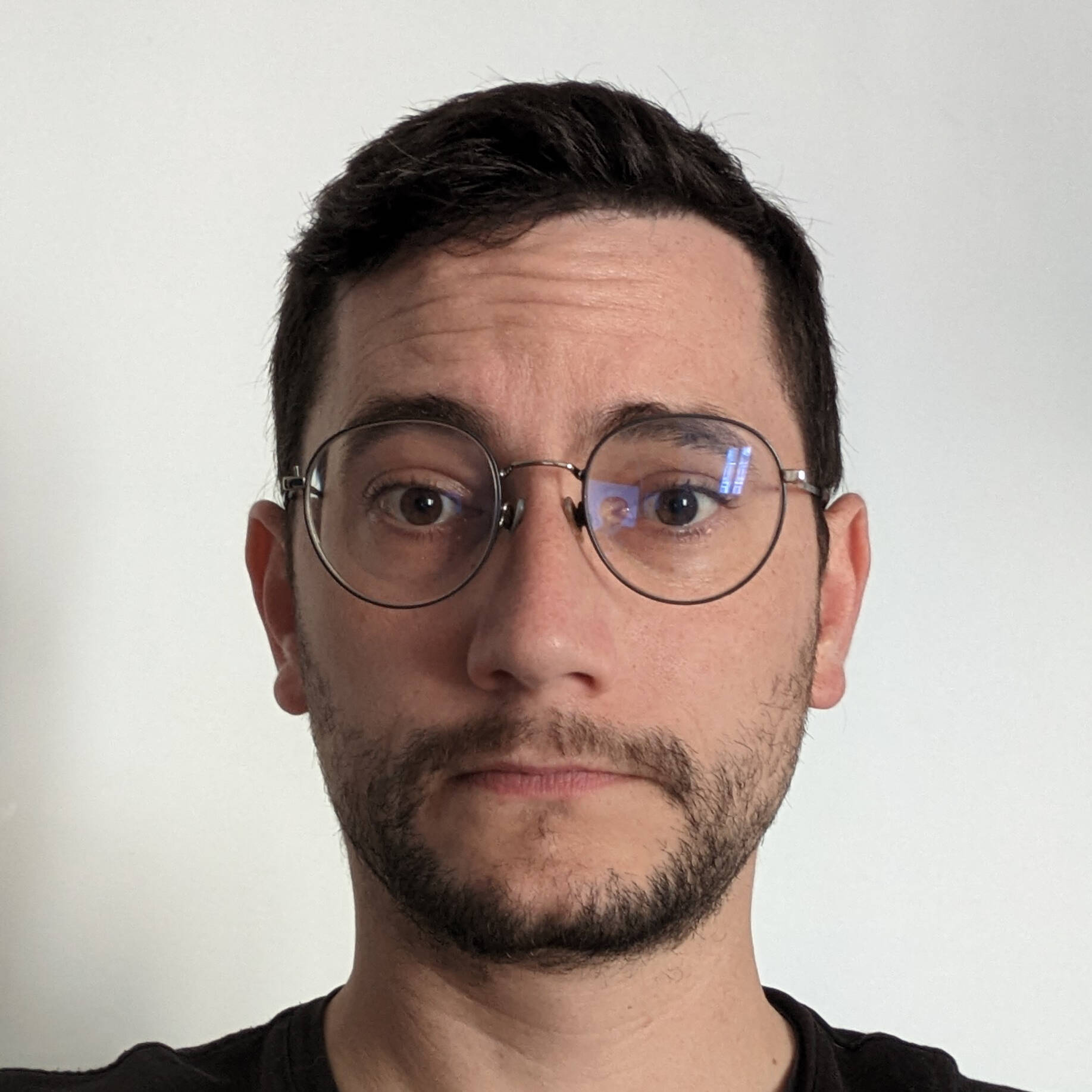Julien Millet - Directeur Artistique | Expert Vidéo | Comm
