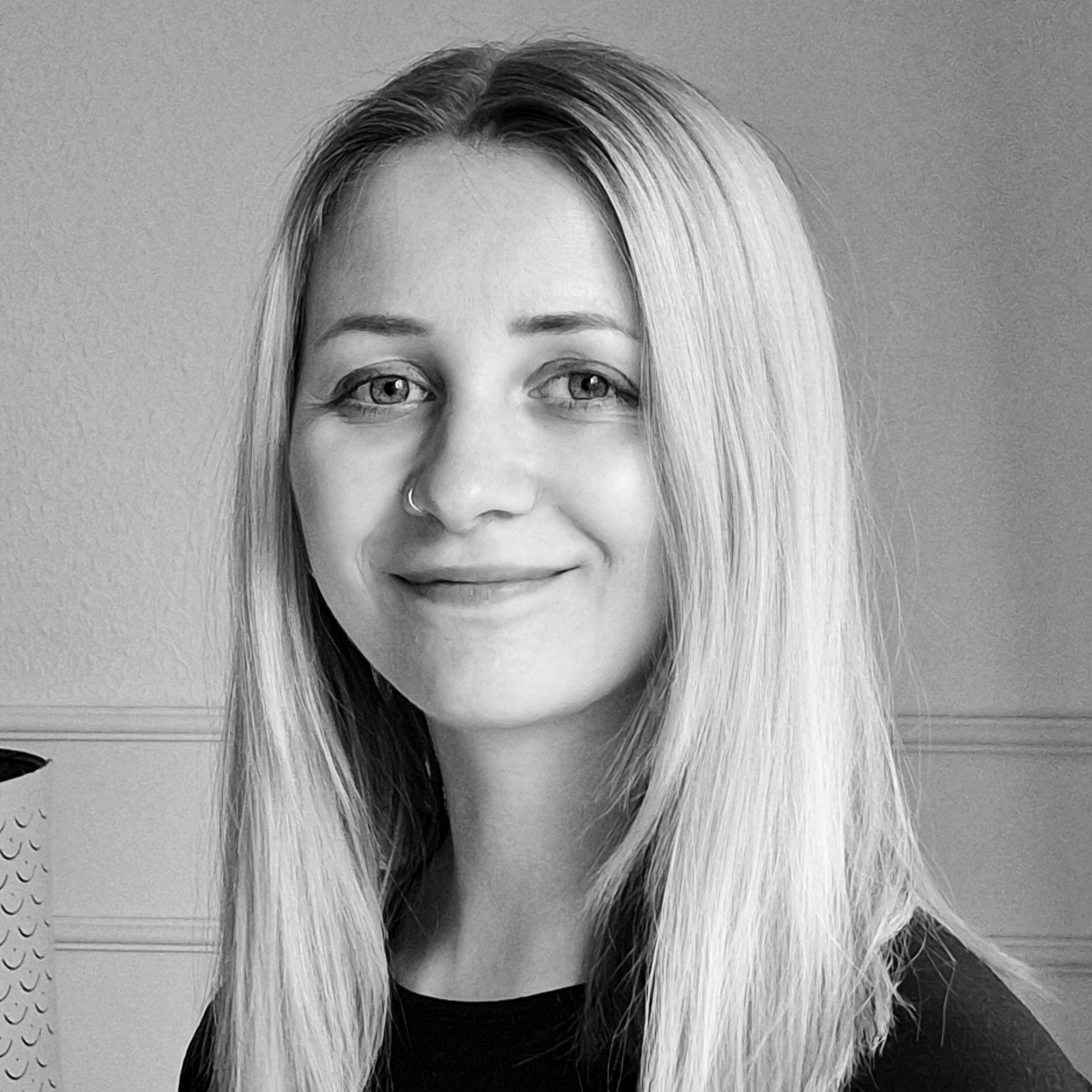 Anne  - Texterin · Lektorin · Künstlerin