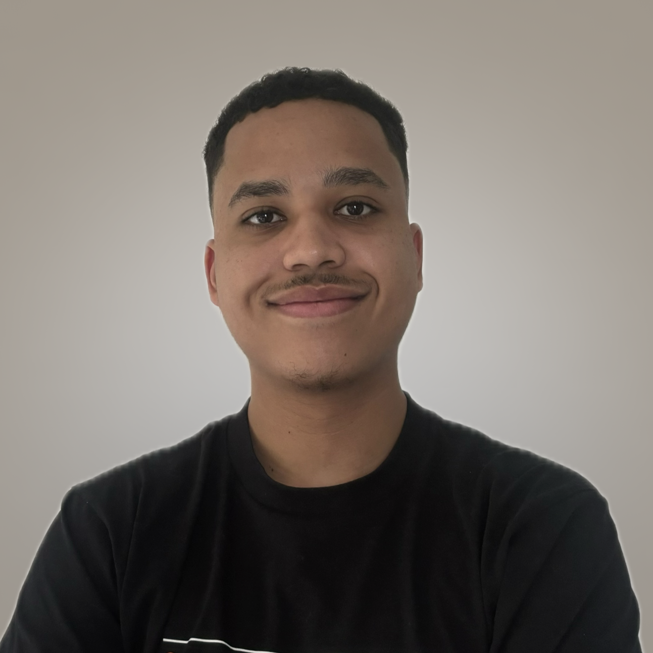 Alexandre K. - Designer UX/UI | Sites web, MVP, Apps, Ecommerce