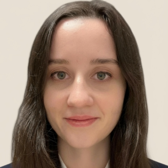 Iryna  - Data Analyst/ Développeur BI / Développeur SQL