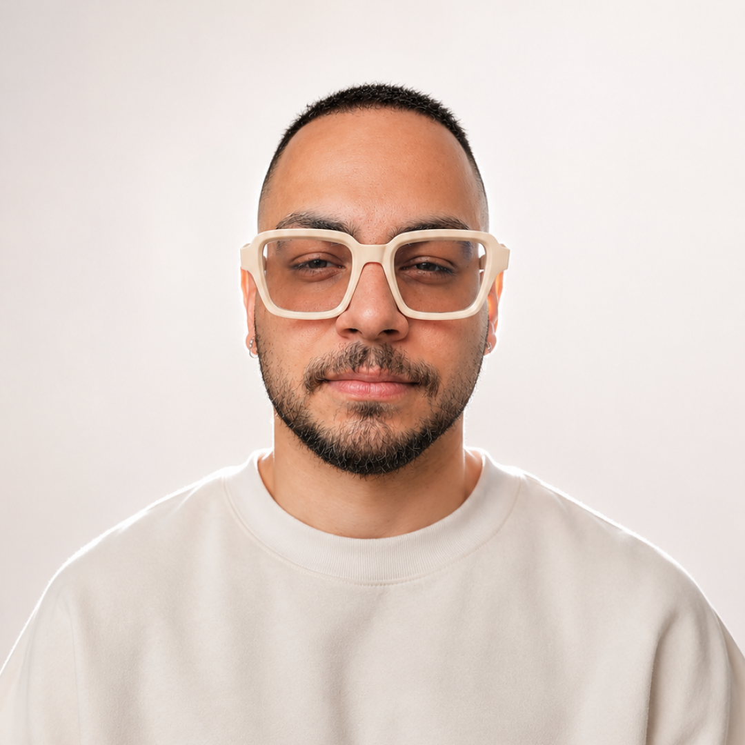 Ali Hdshy - Product Designer & Frontend Developer
