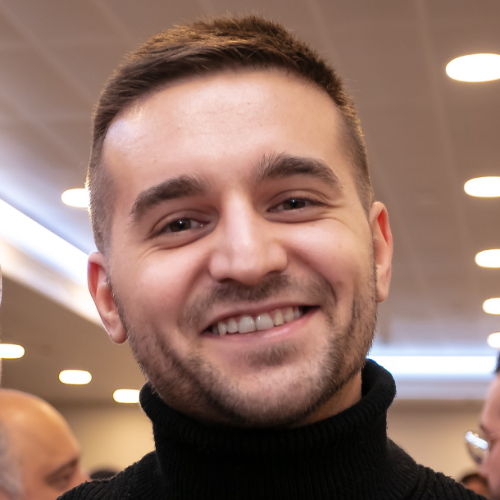 Alex  - Senior DevOps
