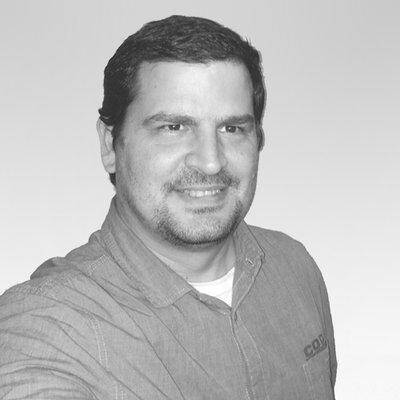Eduardo  - SEO & Web Developer