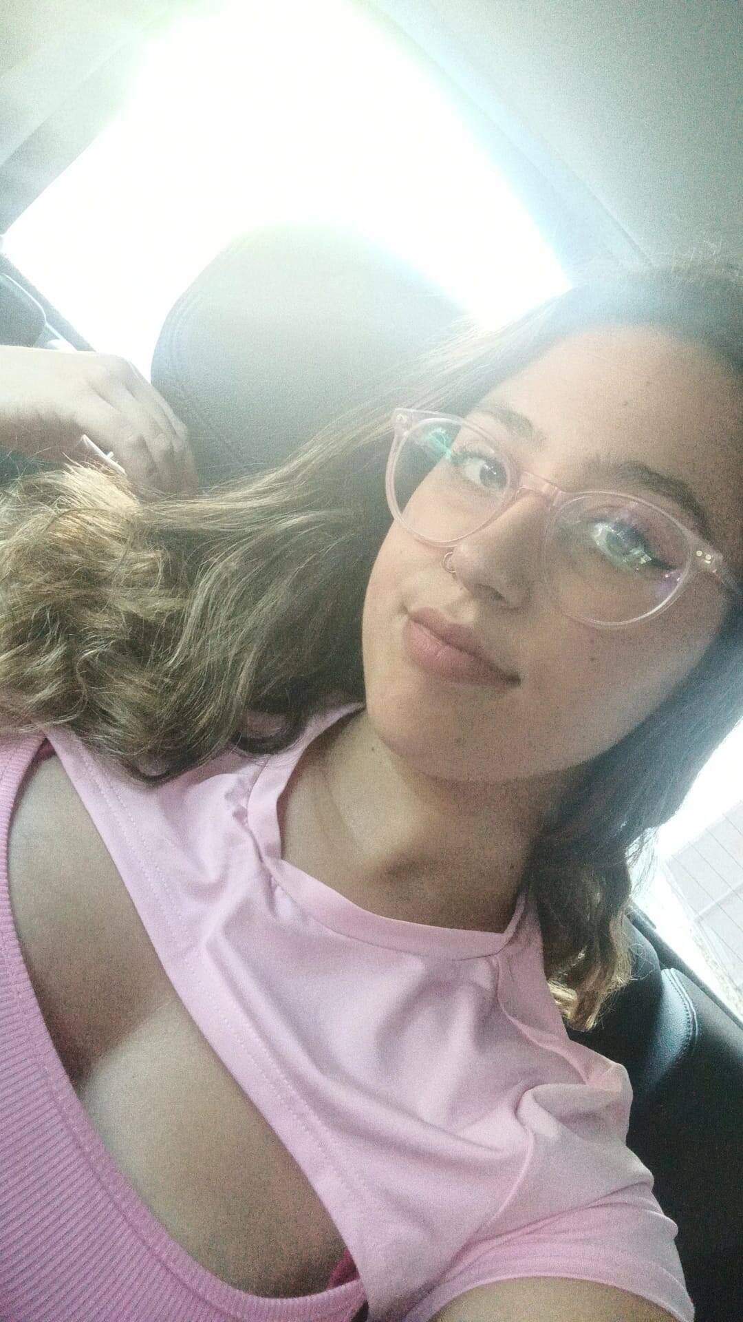 Cristina Ambite Barbosa - Auxiliar administrativa
