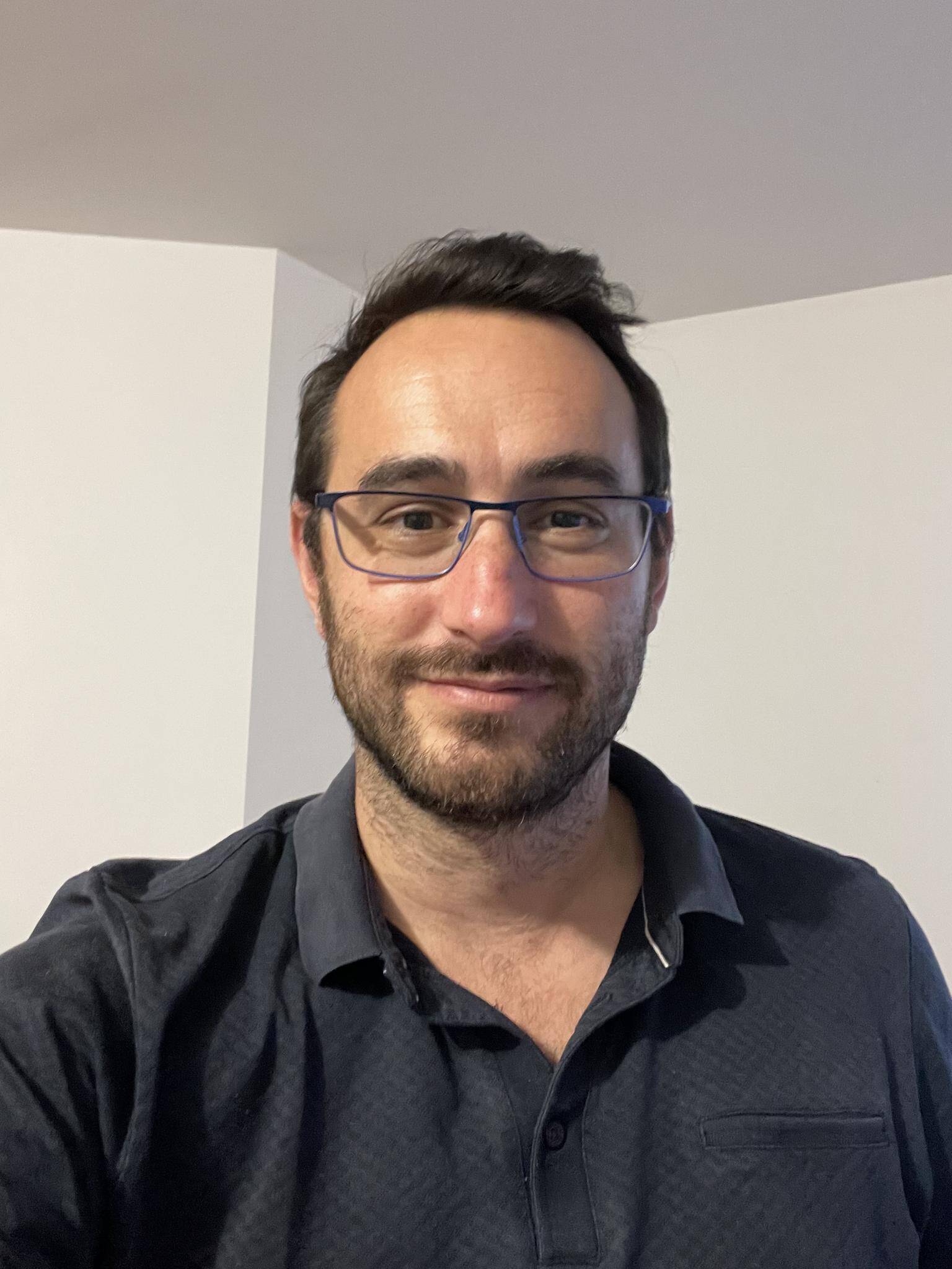 Daniel Cros-Gandolfo - Développeur Mobile (Flutter) &  IOT (C/C++/Python)