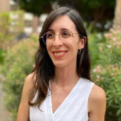Marta G. - Diseñadora gráfica y UI/UX