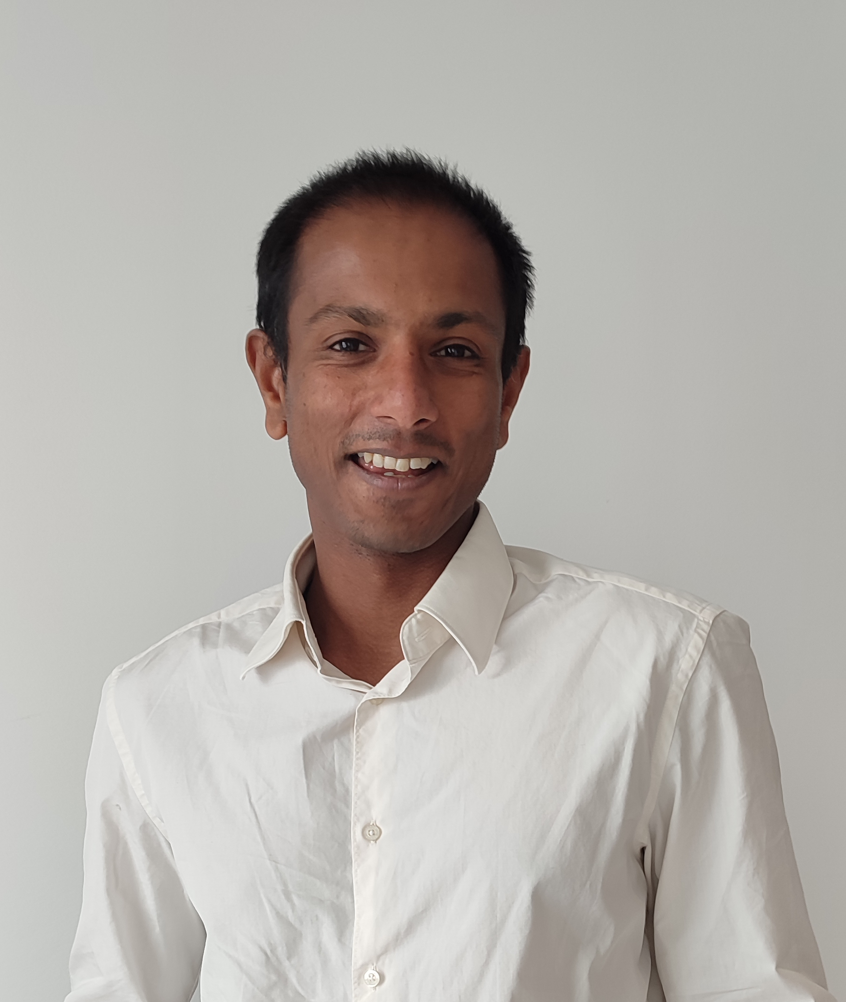 Mohanamurali Nallanathan - #ReadyToHelp data scientist 