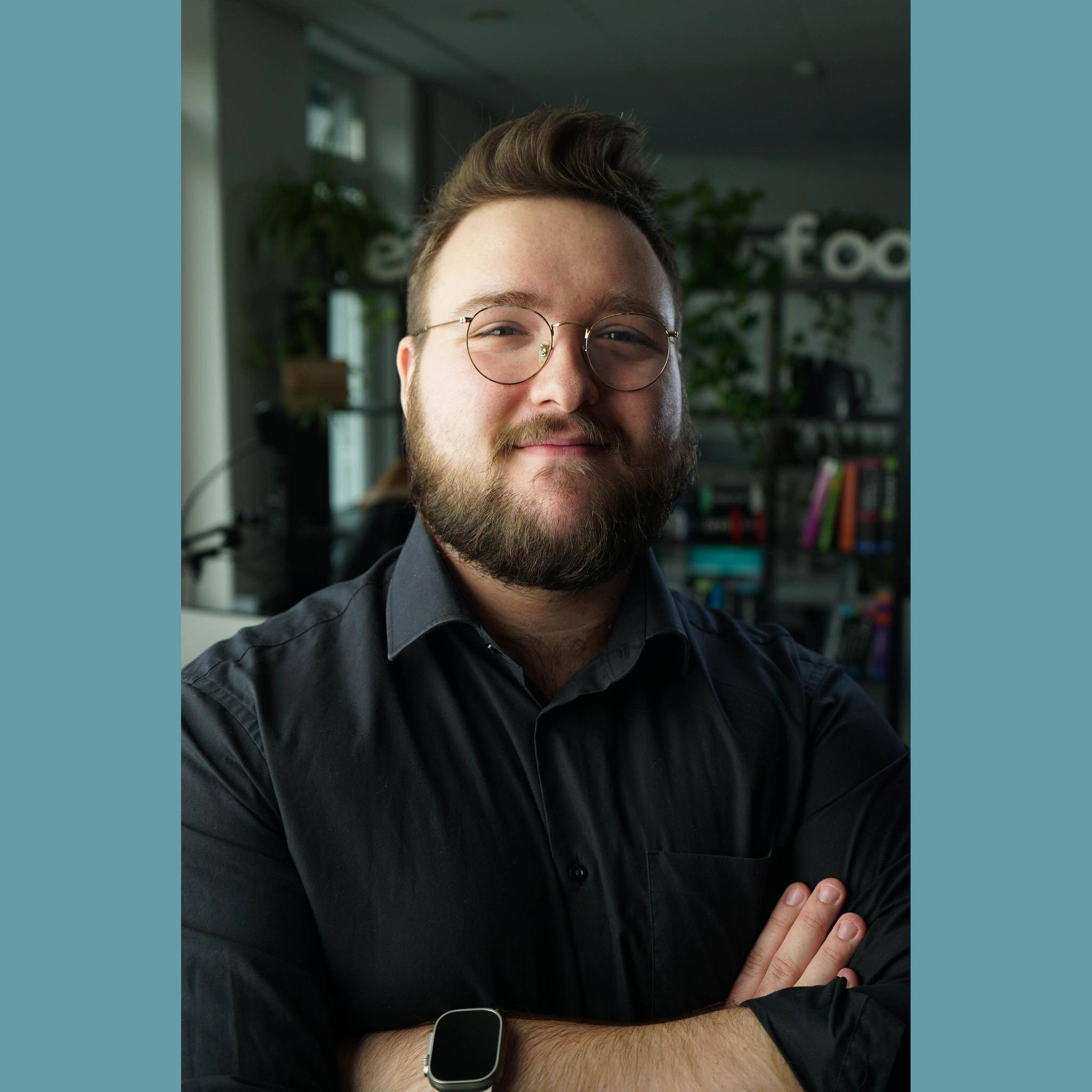 Marcel L. - Full Stack Developer | .NET, Node, Azure, React