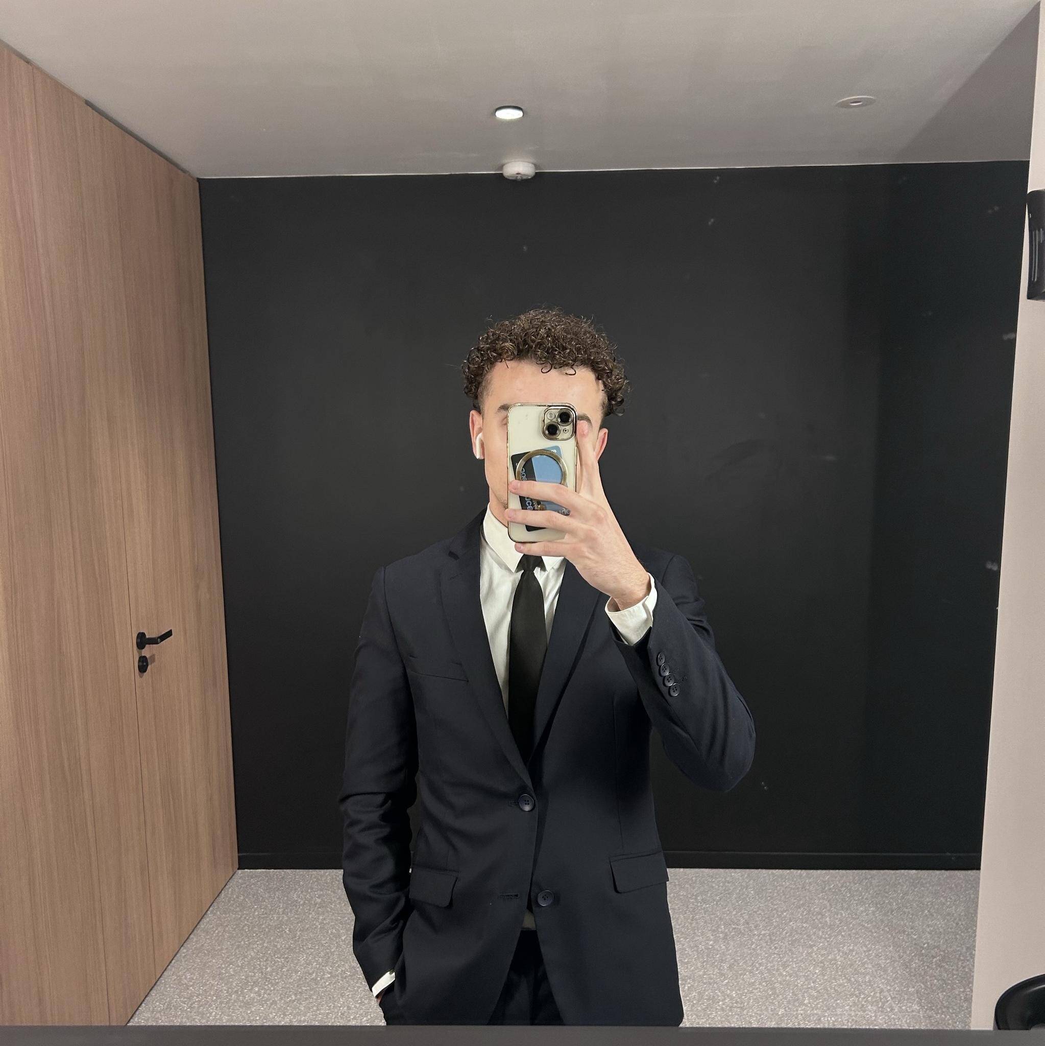 Samy Souali - Business developer / SDR