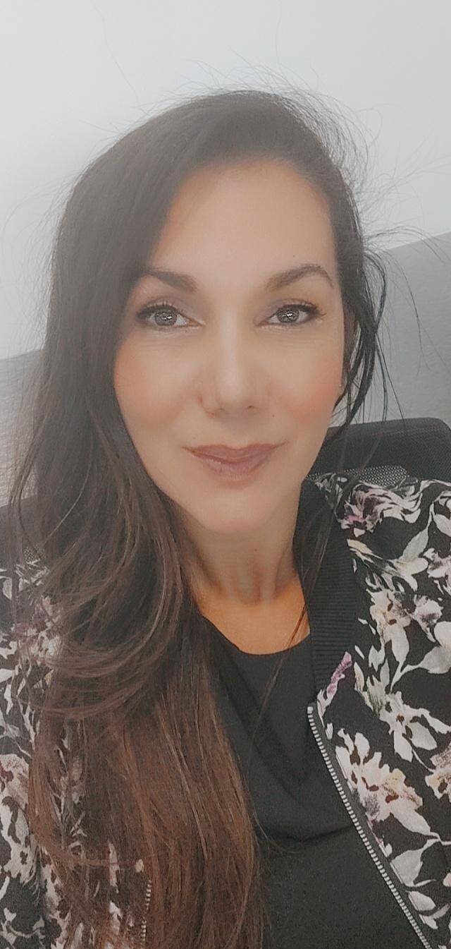 Nadia Benharrat