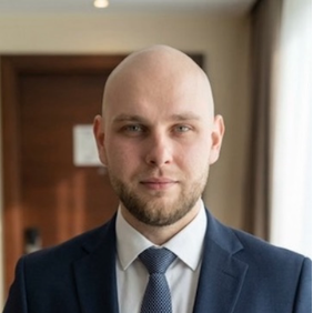 Özgür Tikiz - Freelance Webentwickler - Next.js