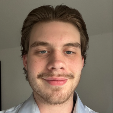 Paris N. - AI Engineer & Full-Stack Developer
