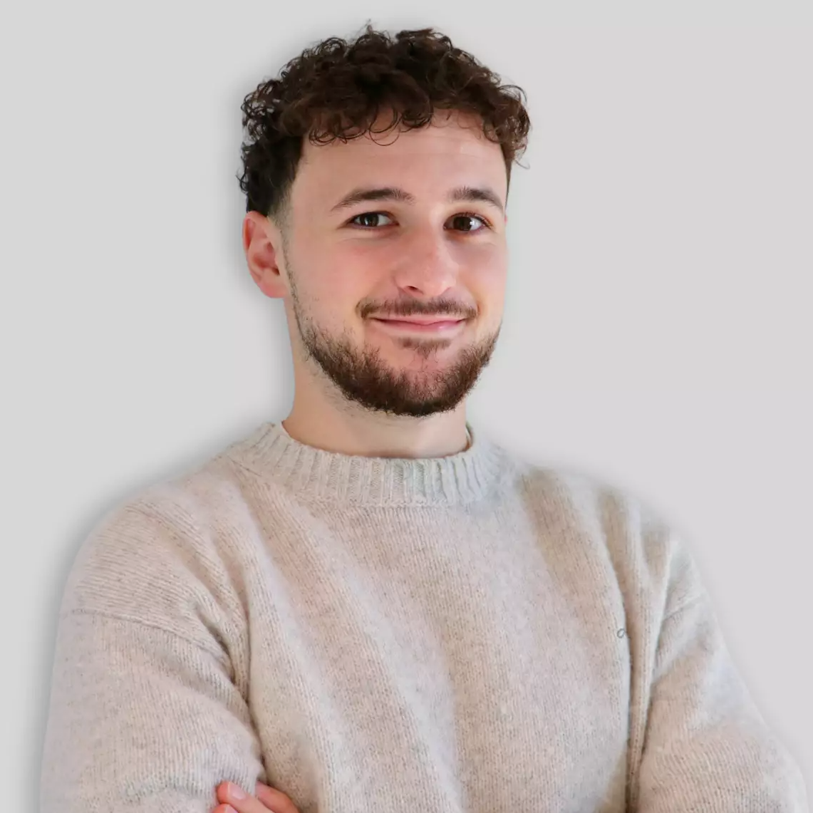 Julien  - Développeur Full-Stack | (Angular - Java - IA)