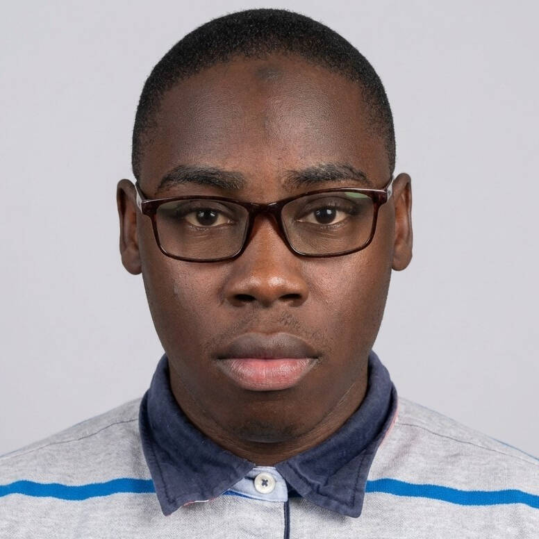 Bourama Samake - Experto en Excel Automatizado y Gestión de Datos)
