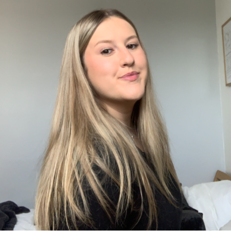 Léa Chibout - Influence Marketing & Account Management Freelance