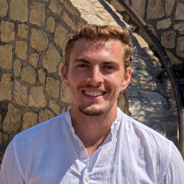 Rube Stifter - Junior Digital Project Manager