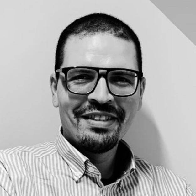 Karim Bouguena - Architecte Cloud & Infrastructure – VCDX #302 & Nu