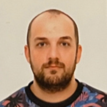 Mircea Cristian Pascu - Manager de contenido, editor y fotografo