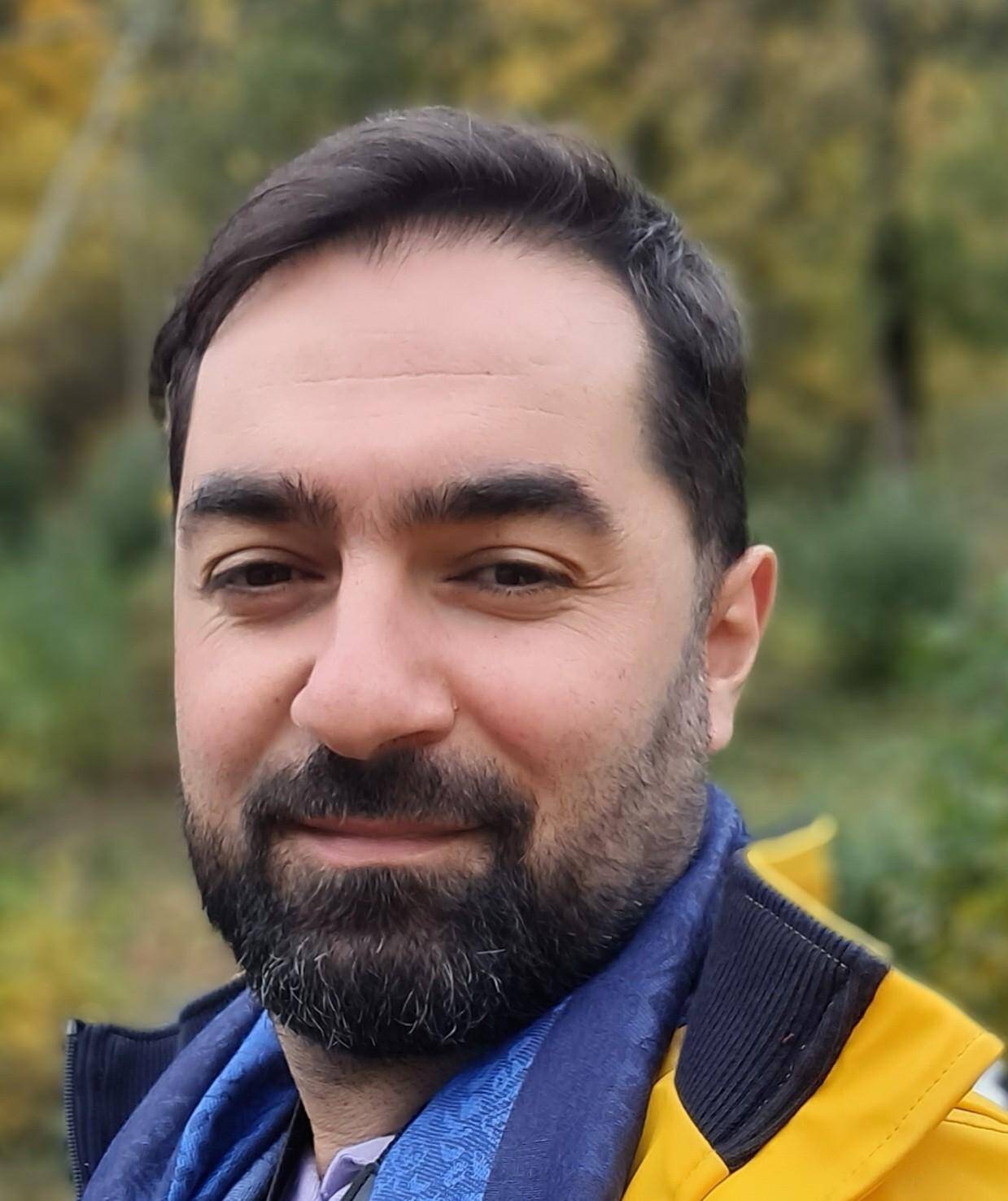Mehdi  - Designer
