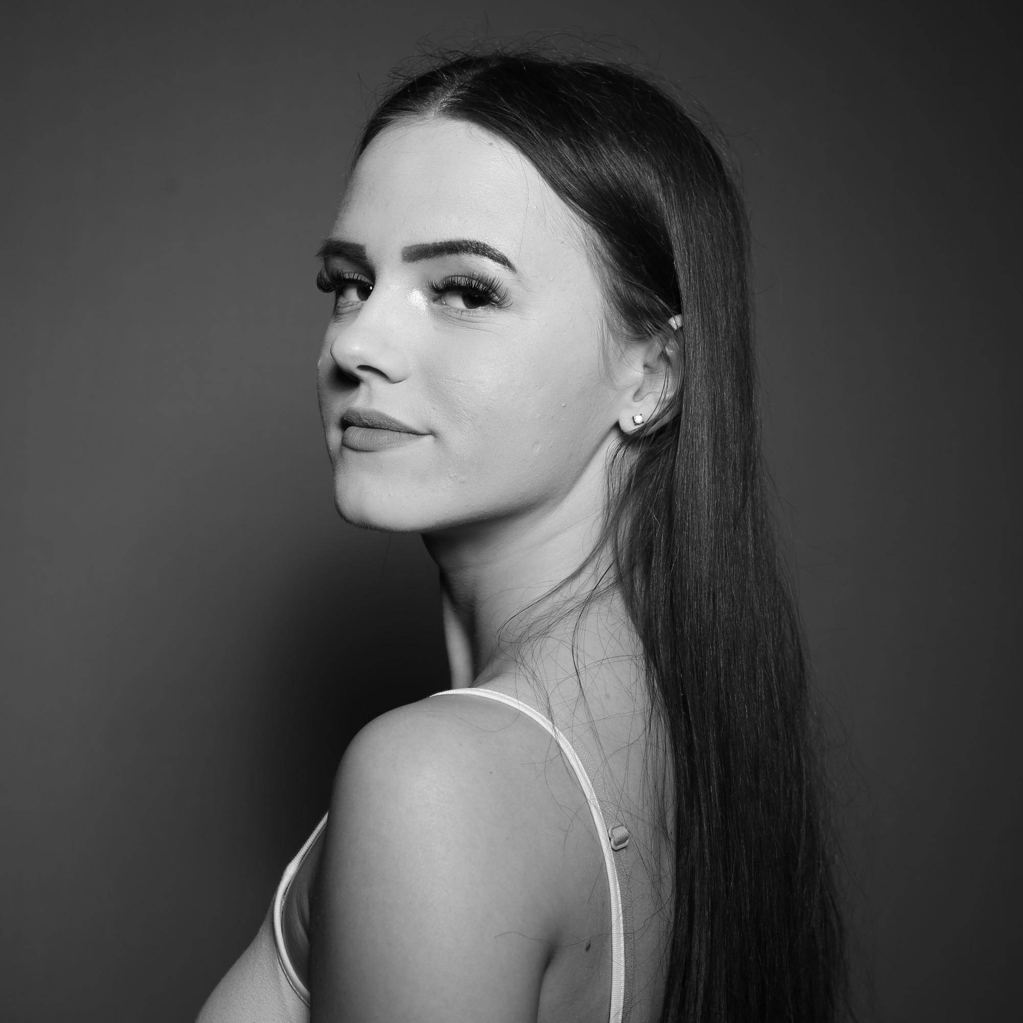 Léa De La Cour - Business Developper 