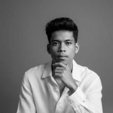 Christopher Bruce Saina - ASSISTANT COMMERCIAL & DIGITAL