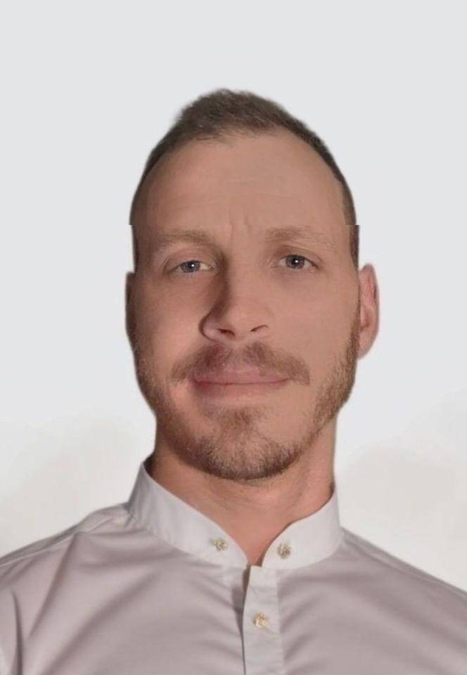 Victor D.