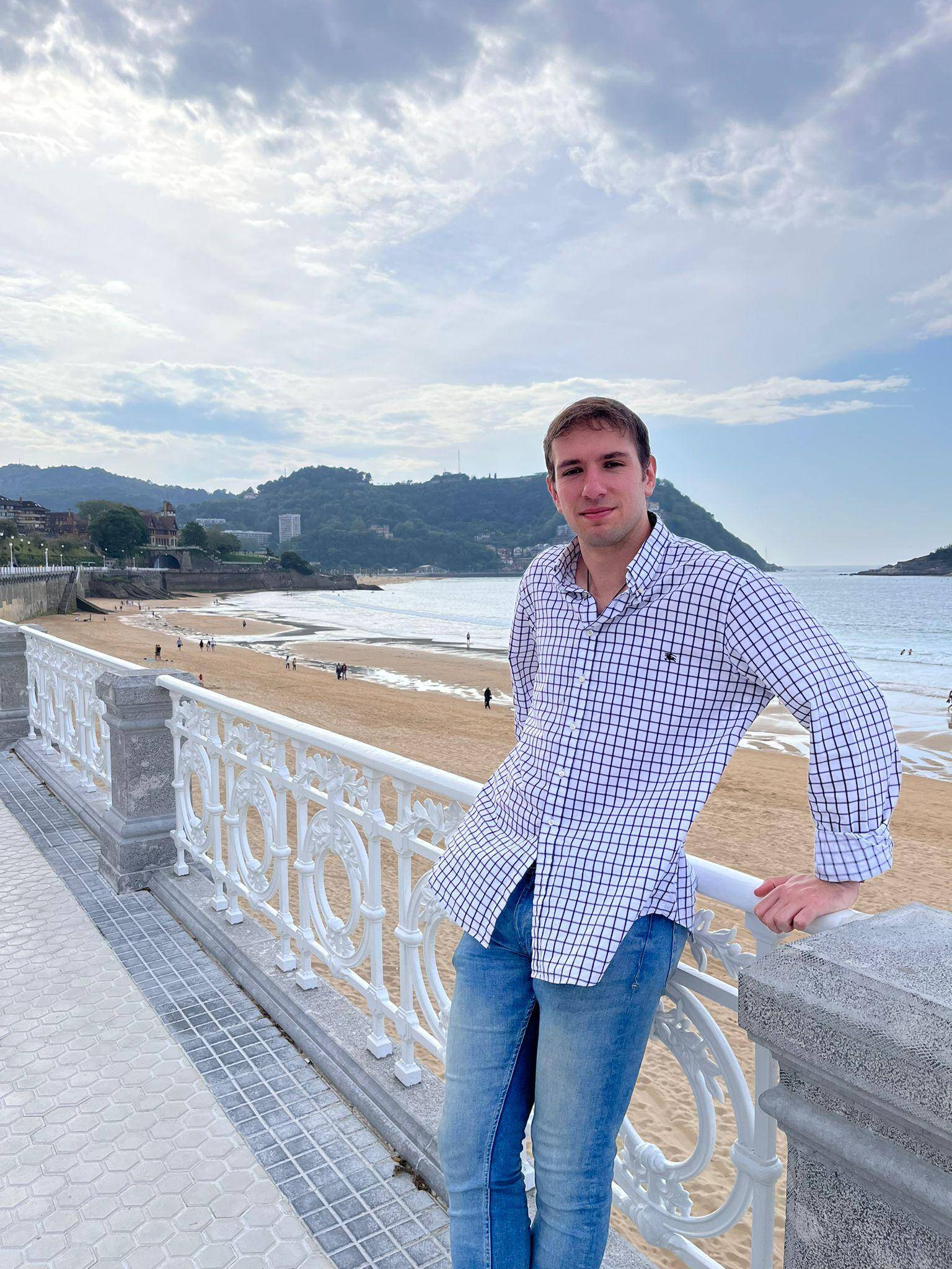 Pablo Eliseo Gonzalo - Senior Dev - JS/TS + Mongo/PSQL + GCP/AWS 