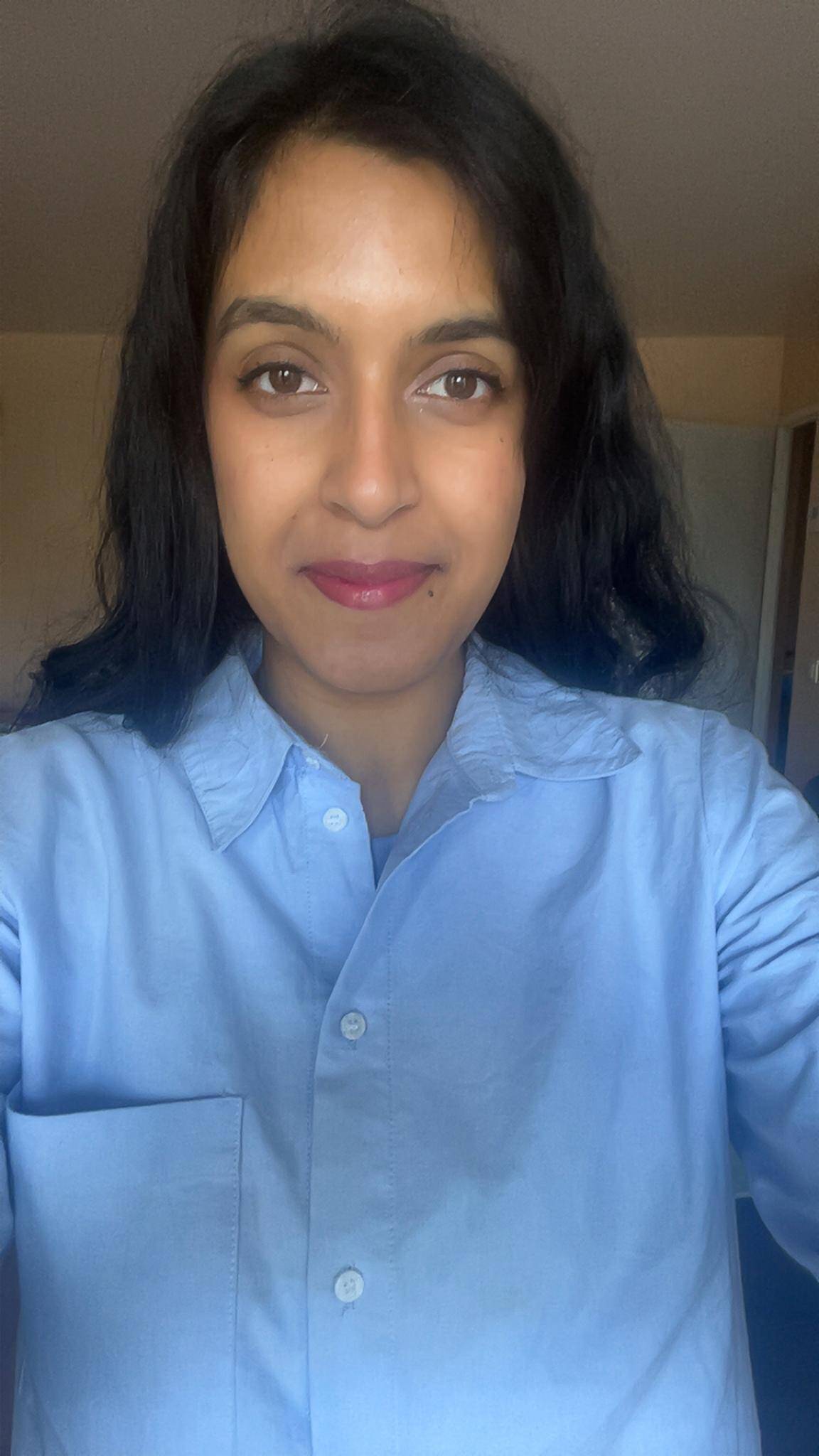 Kavinaya Tharmalingam
