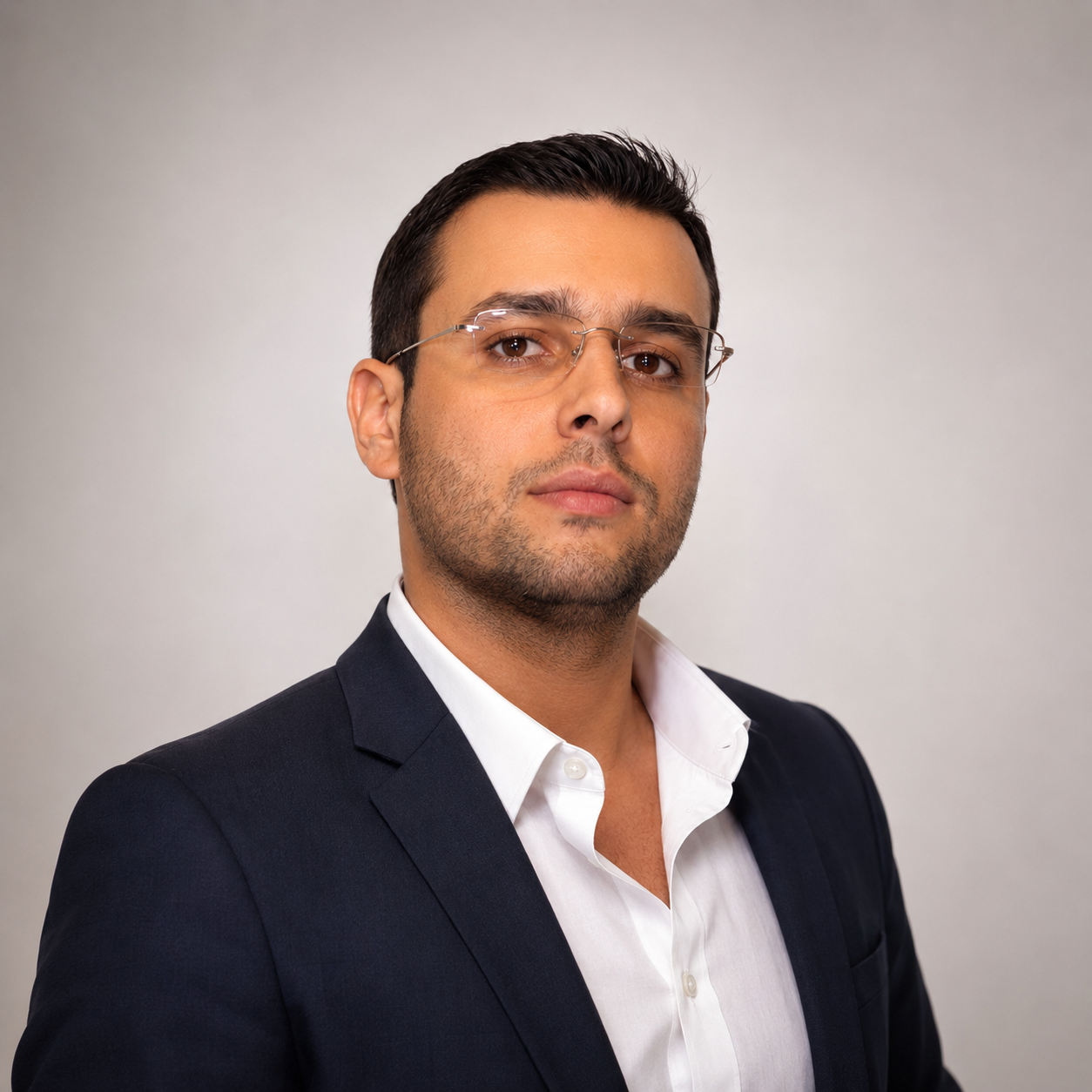 Ilias L. - Consultant Marketing & Digital