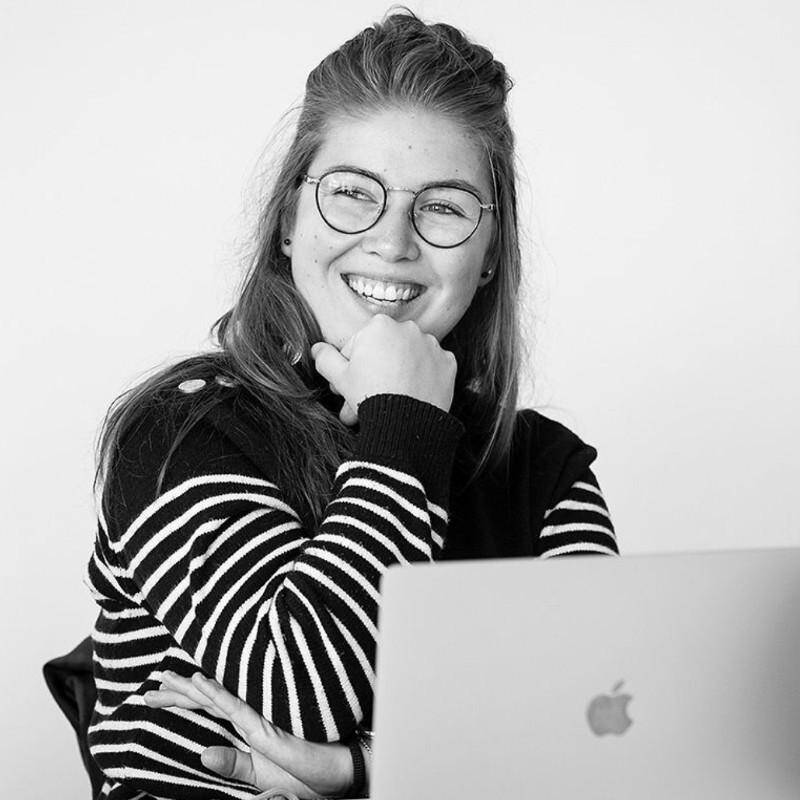 Coralie L.