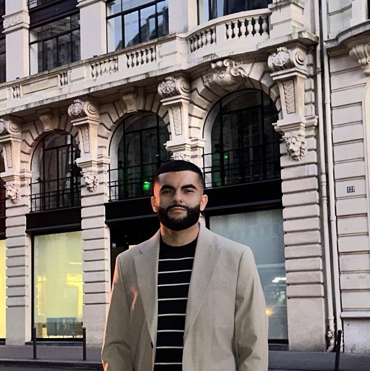 Abderrahmane  - Chef de projet, PMO Manager