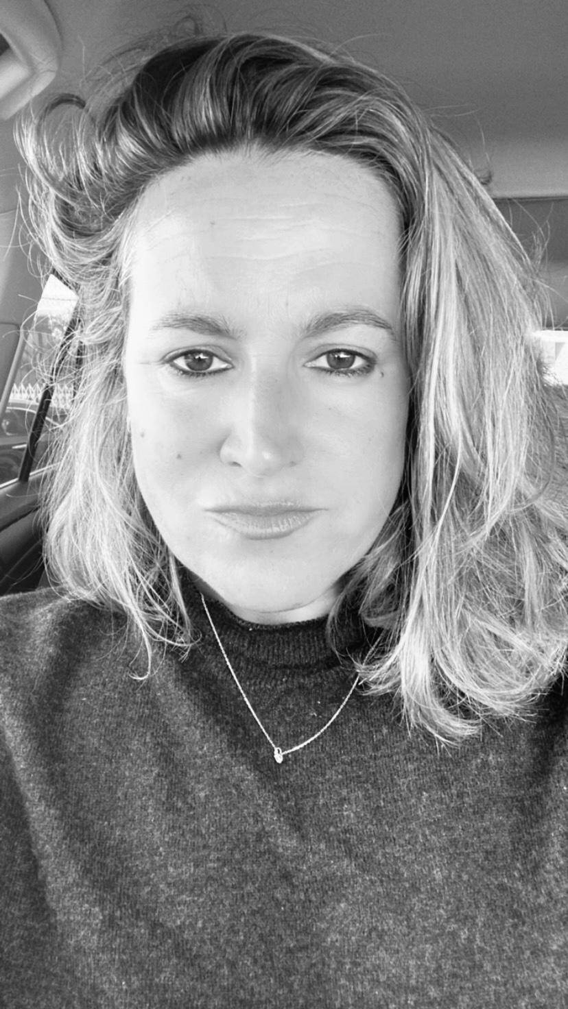 Beatriz V. - FREELANCER PROJECT DIRECTOR / MANAGER