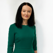 Lea Franck - SEO Content Writer | Gesundheit & Krankenkassen