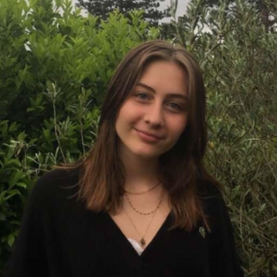 Jade Nallet - Chargée de communication /Graphiste