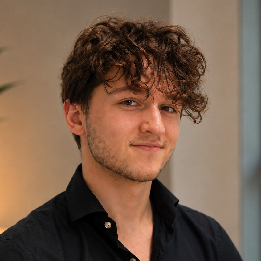 Ely Delva - Développeur Full Stack & Mobile (JS/TS)