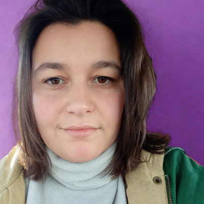 Cassandra Rapinat - Community Manager / Réseaux Sociaux / Instagram