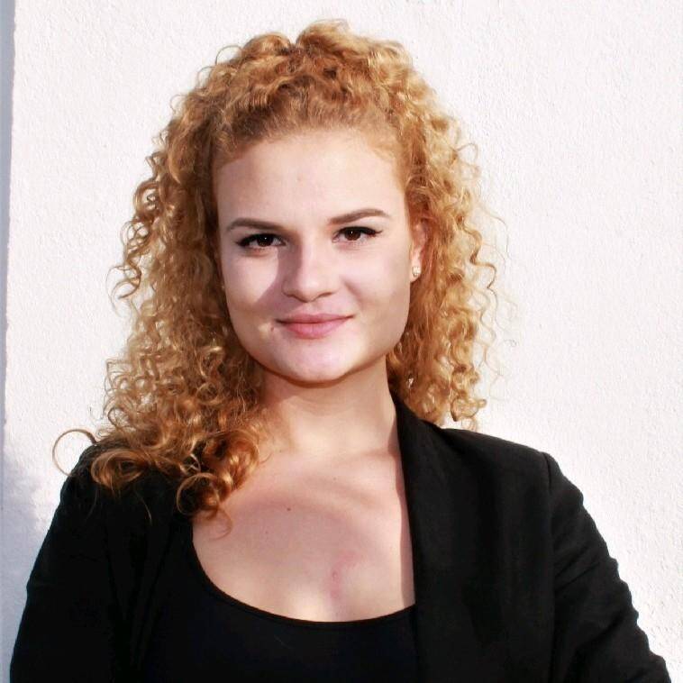 Danielle Grudtner Alves