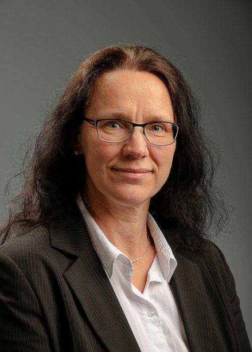 Karen  - Fachredakteurin für Gesundheitsinformationen