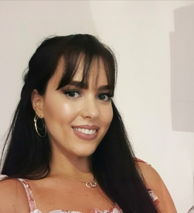 Laura Veros