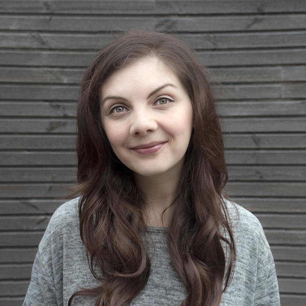 Laura Stroie