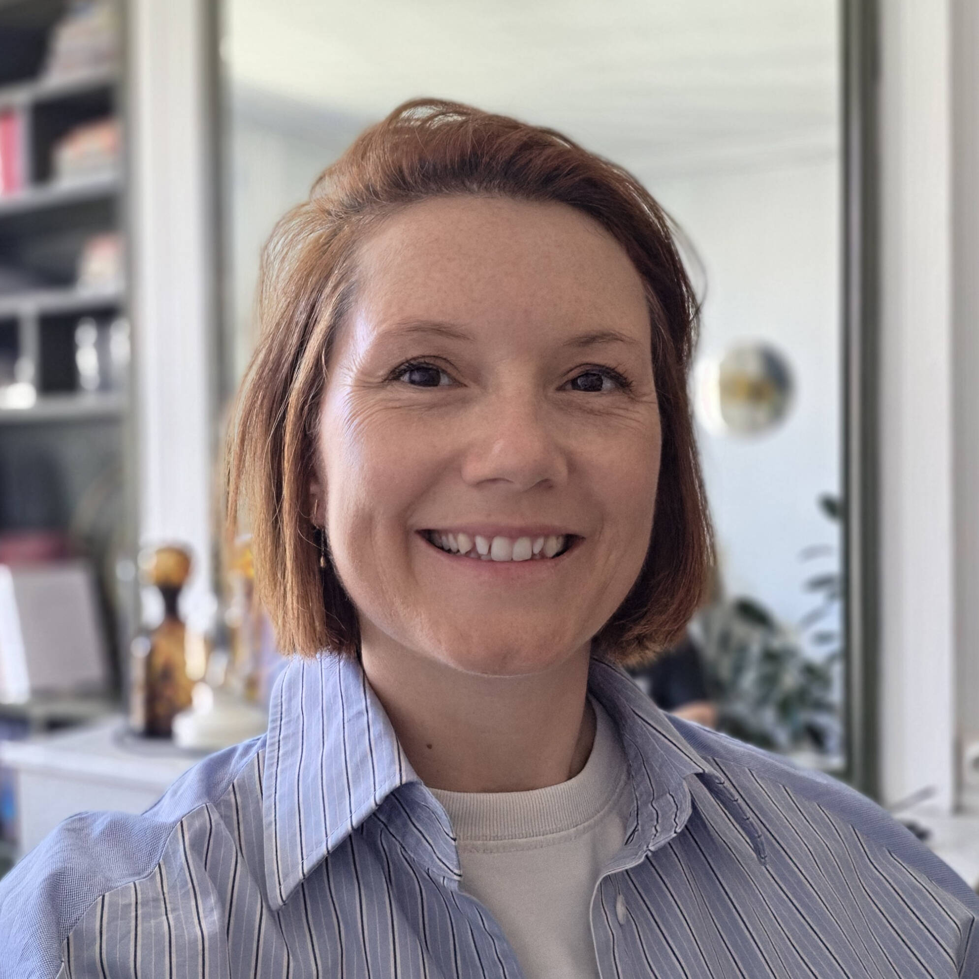 Lucie Poncet - Senior PR & Comms Specialist / Food-tech-lifestyle