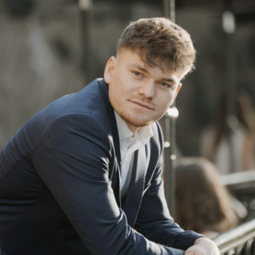 Jannik Sülzle - Business Development Representative