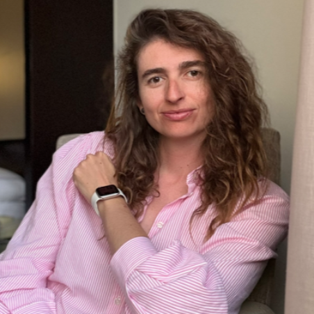 Adriana Puiggros